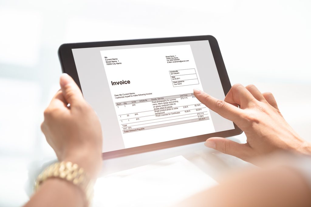 Choosing an Invoicing App for Your Freelance Business