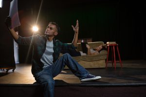 Attracting the Right B2B Clients with Loglines