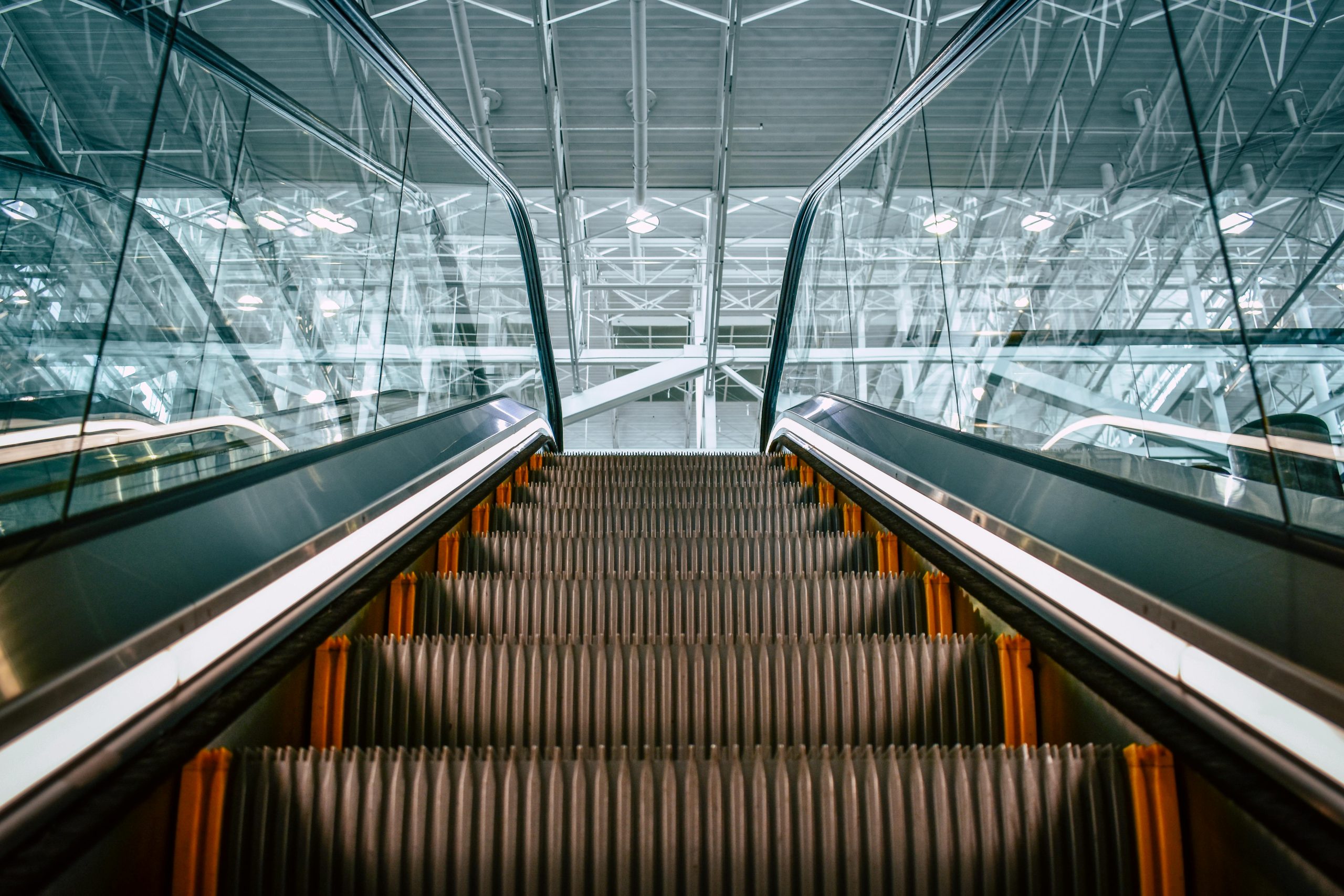 escalator looking up